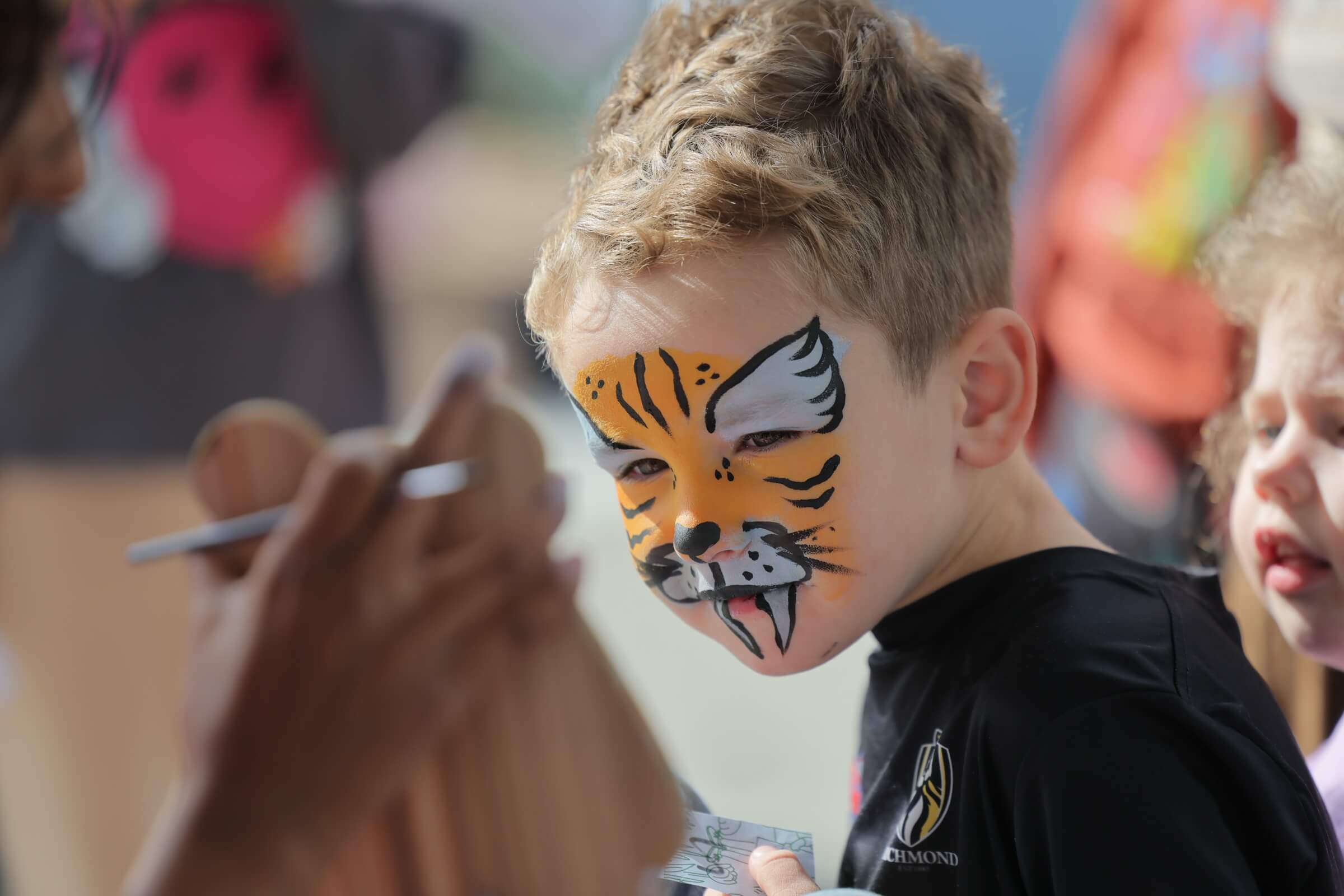 Kingsfield Community Comes Together for an Egg-citing Easter Celebration